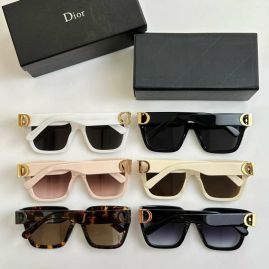 Picture of Dior Sunglasses _SKUfw52452422fw